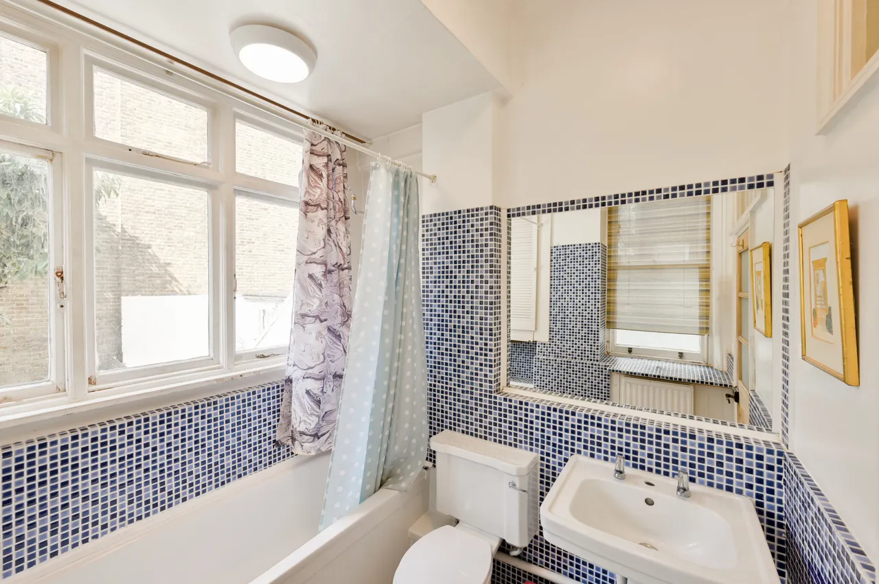 Raised Ground Floor, 6 Glazbury Road, London, photo 5