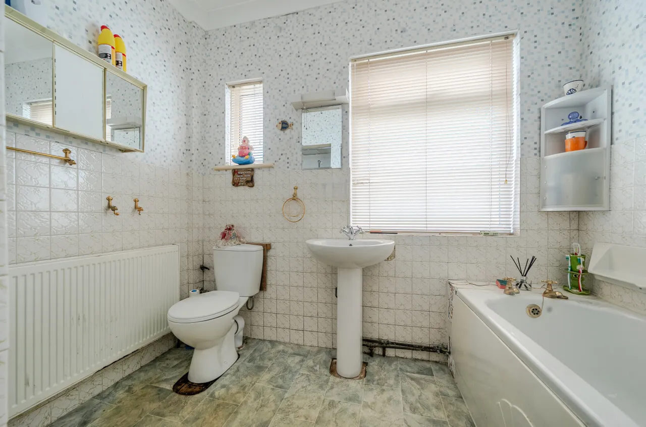 Crabtree Lane, Lancing, BN15, photo 7