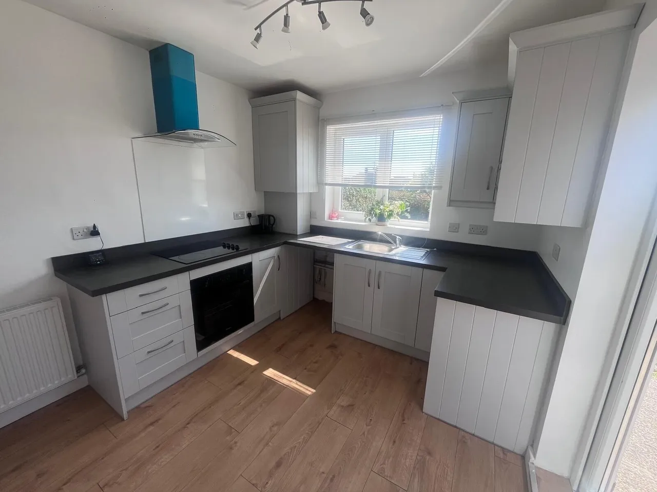 Holmewood Crescent, Nottingham, NG5, photo 2