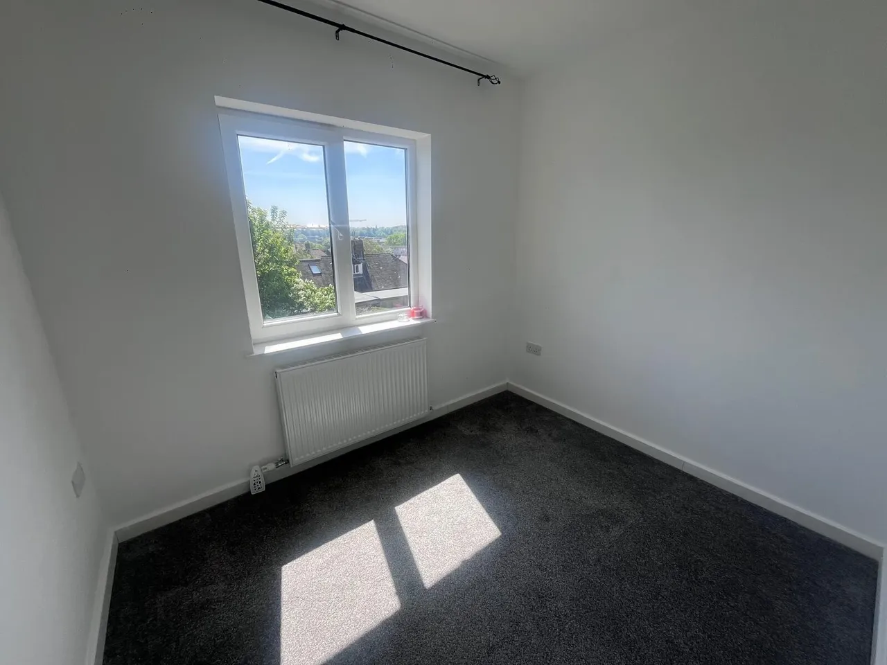 Holmewood Crescent, Nottingham, NG5, photo 9
