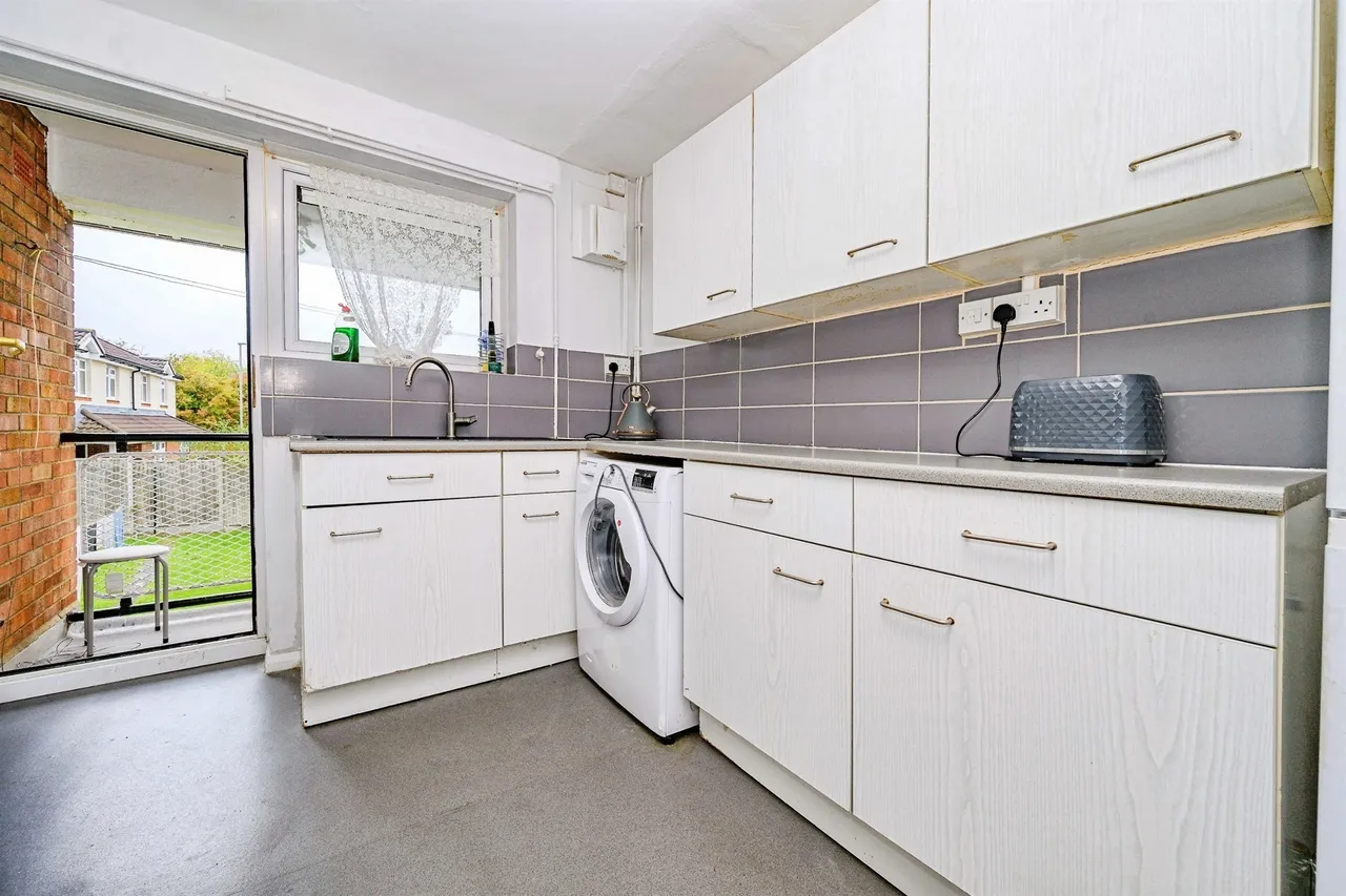 Dewsbury Road, Luton, LU3, photo 10