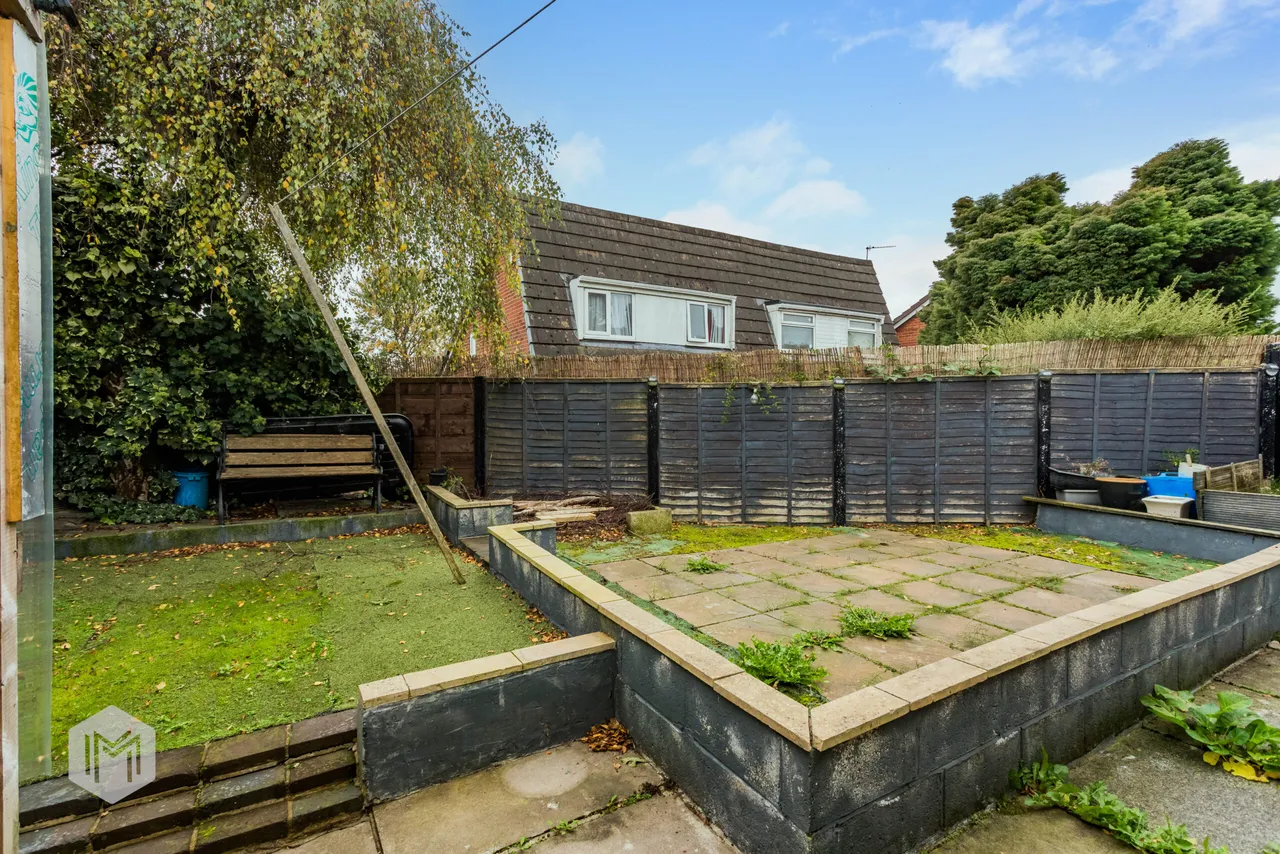 Dalebrook Close, Little Lever, Bolton, BL3 1DQ, photo 6