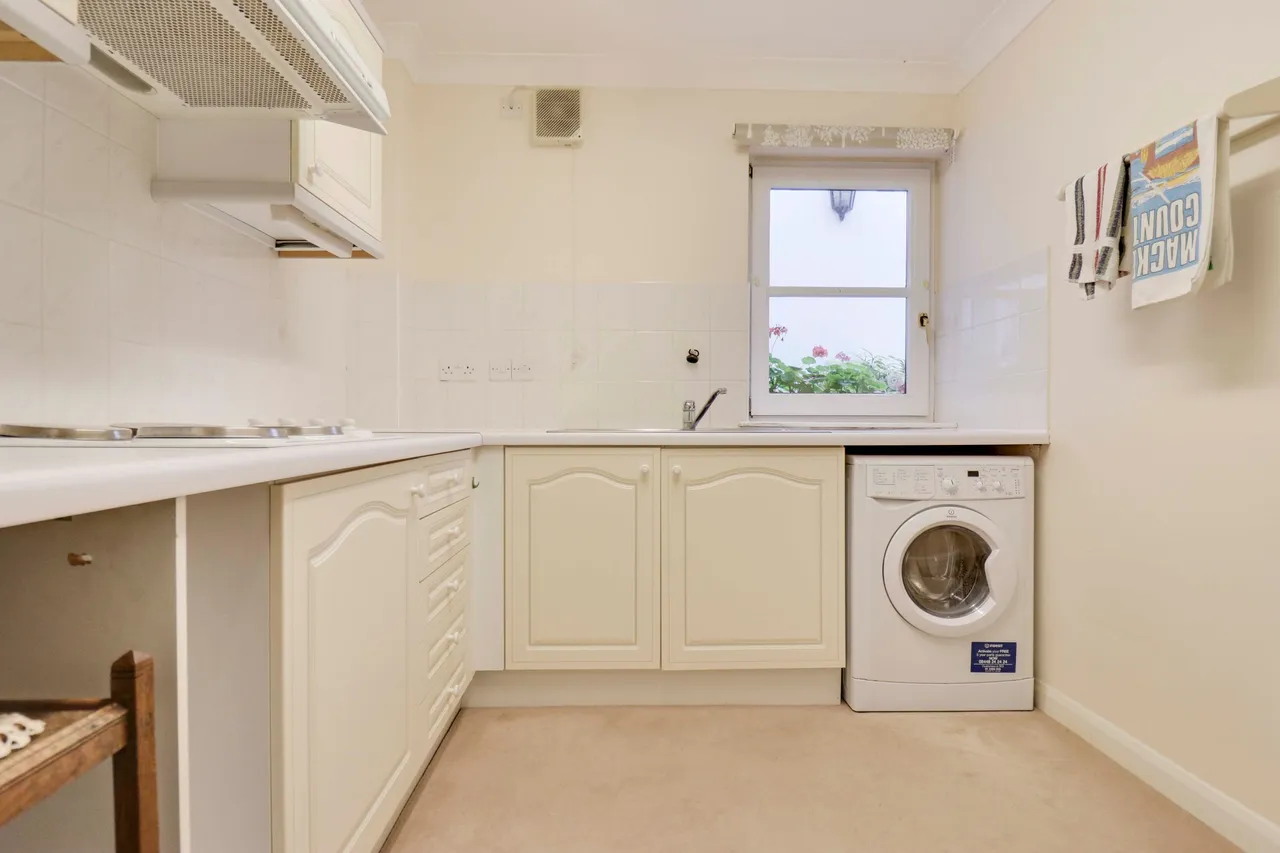 High Wych Road, Sawbridgeworth, CM21, photo 3