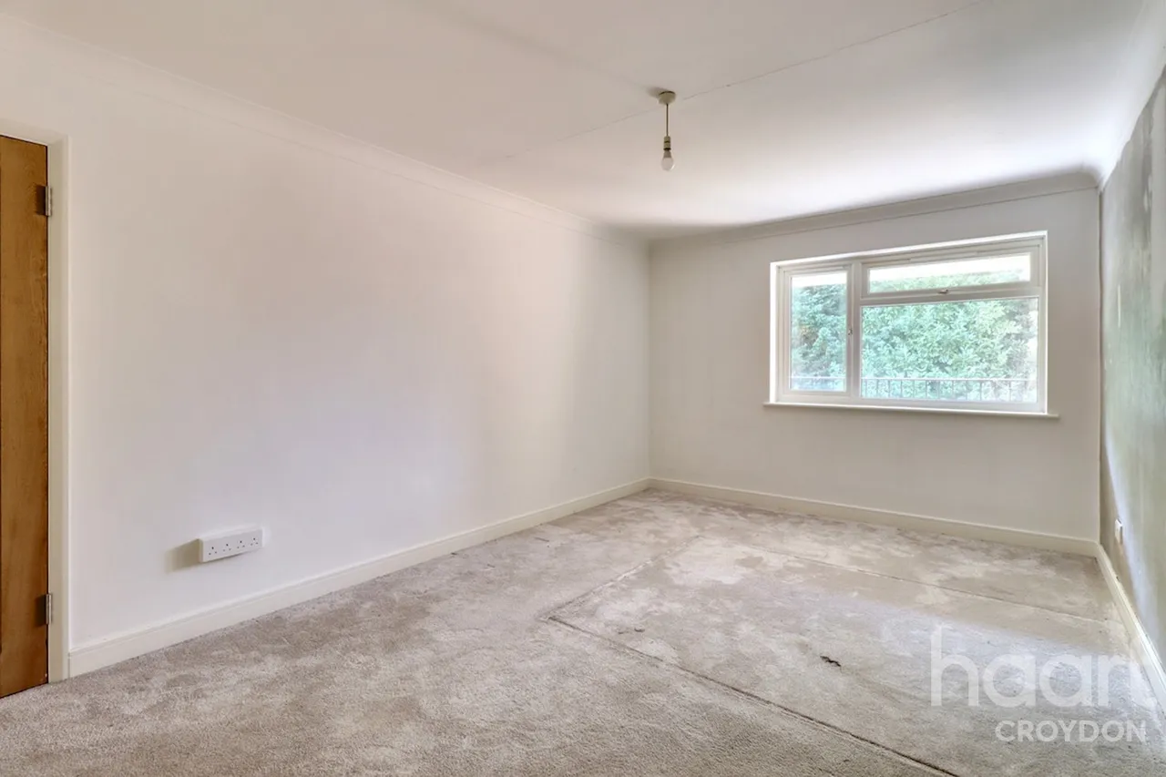 Park Road, Kenley, CR8, photo 11