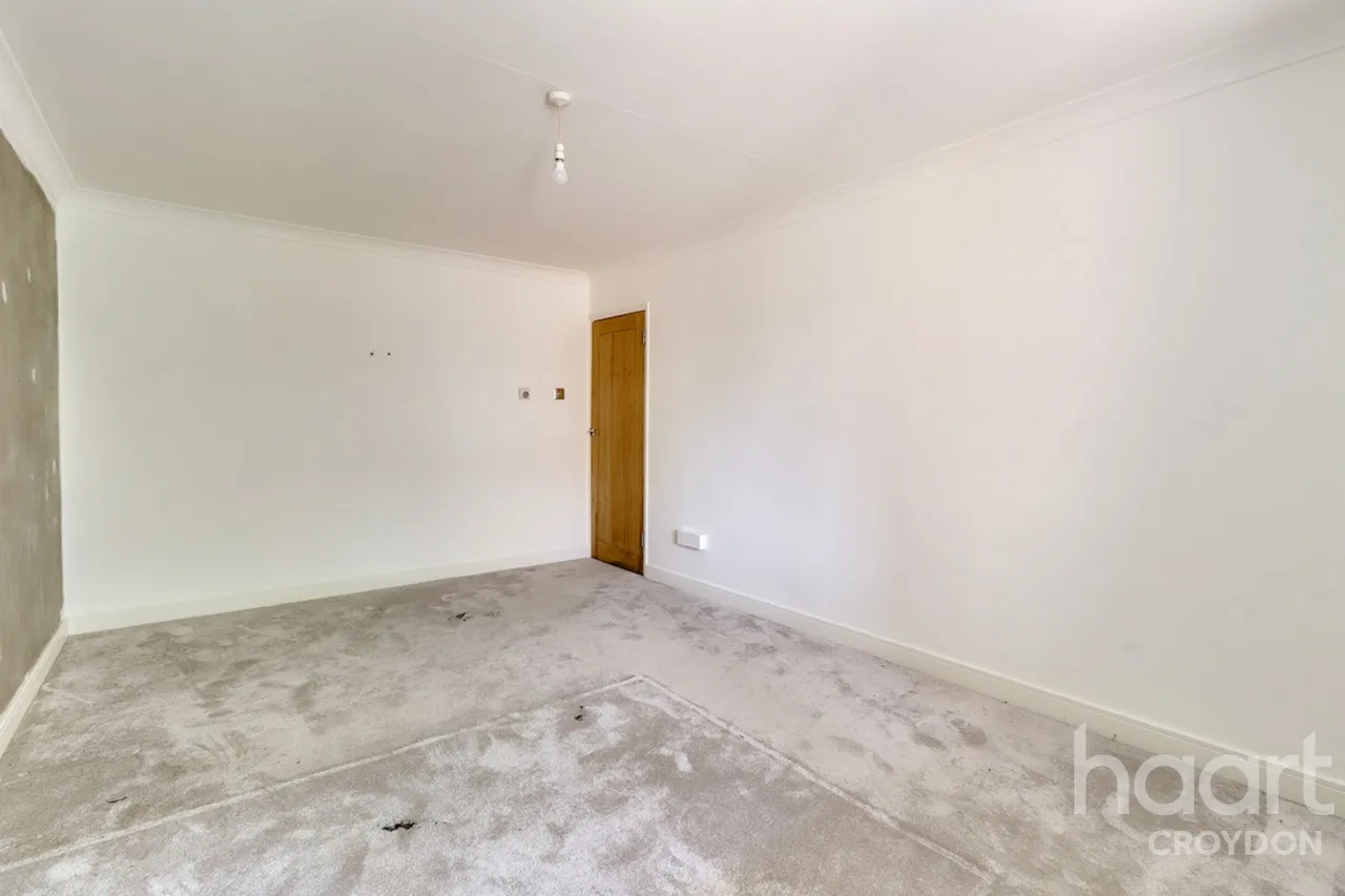 Park Road, Kenley, CR8, photo 12