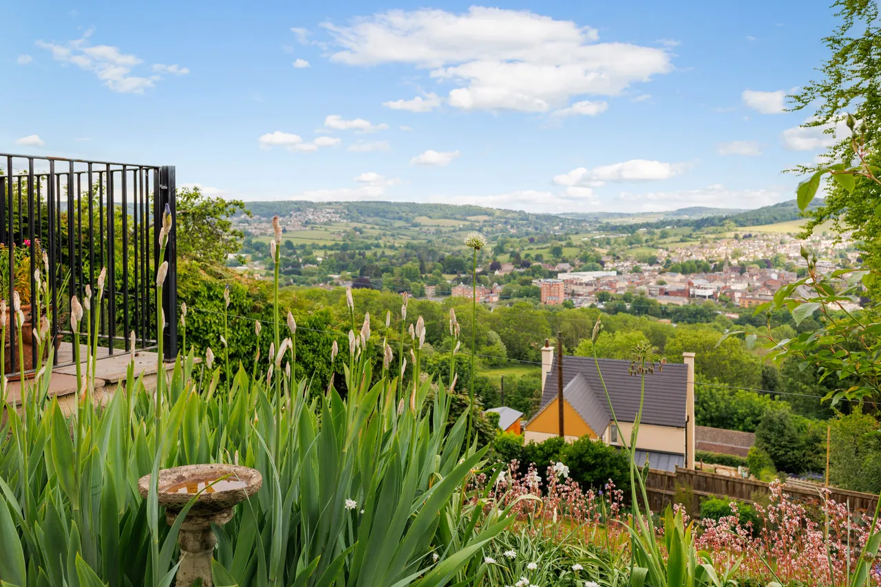 Rodborough Common, Stroud, GL5, photo 31