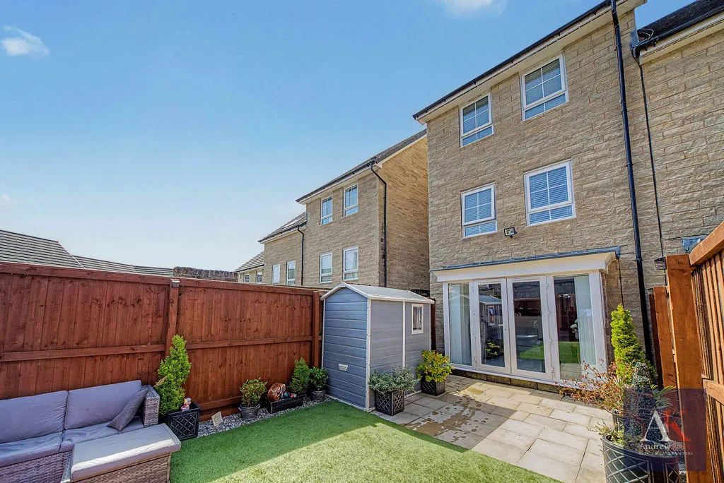 Jute Close Littleborough, Rochdale OL15 9AL, photo 21