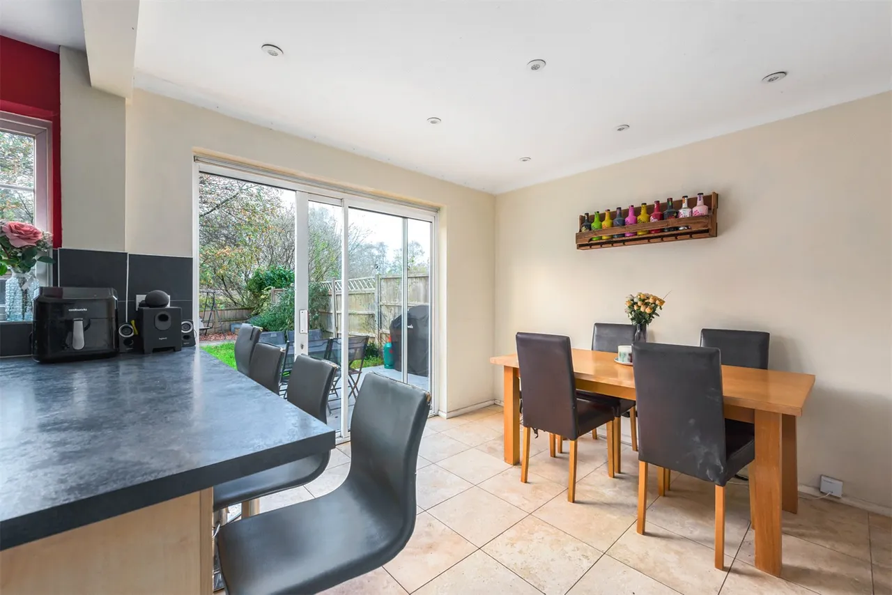 Oaklea, Ash Vale, Guildford, Surrey, GU12 5HP, photo 5