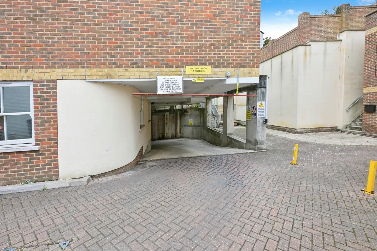 Hadham Road, Bishop's Stortford, photo 11