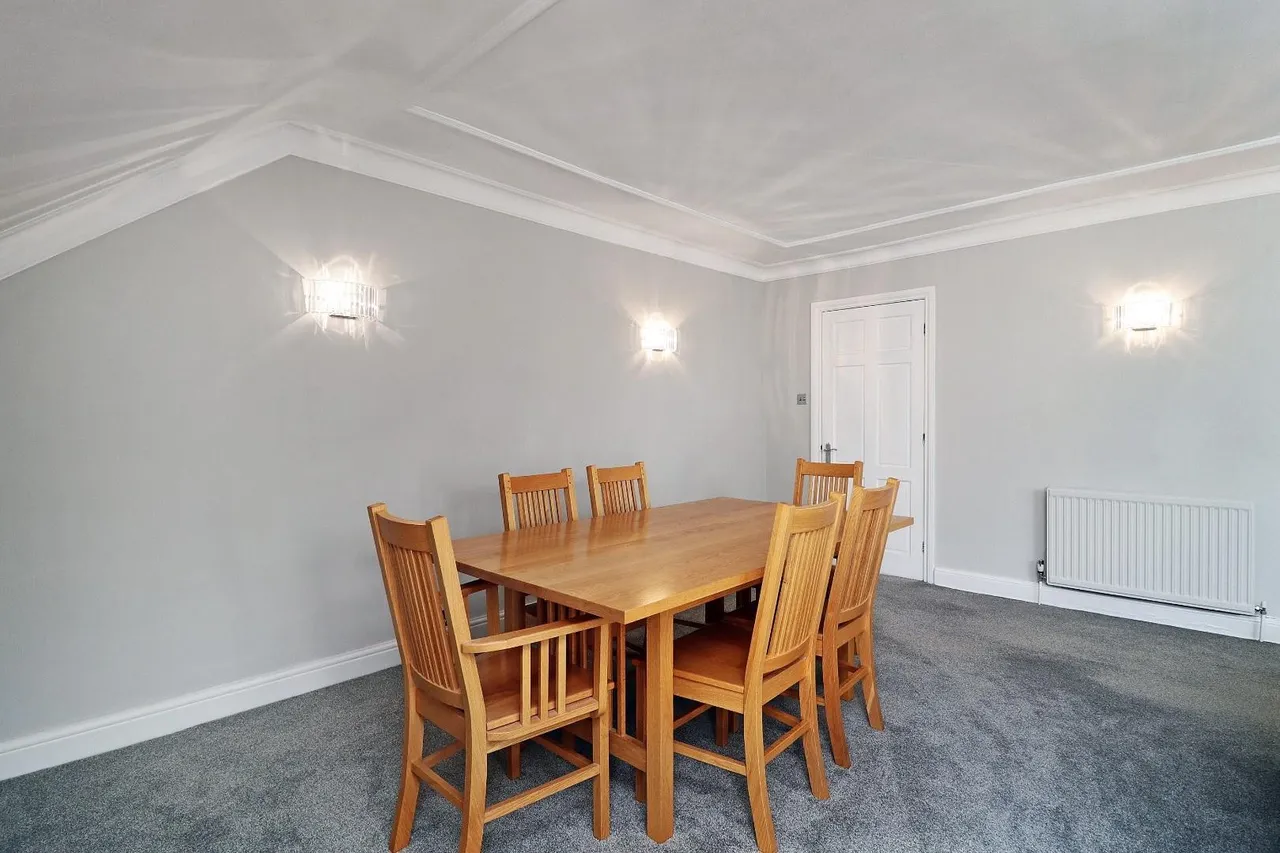 Groby Road, Altrincham, Cheshire WA14 2BJ, photo 17
