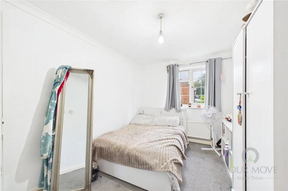 Hare Close, Buckingham, MK18, photo 9