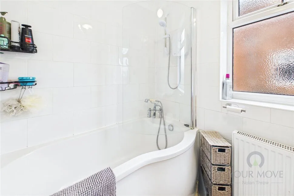 Hare Close, Buckingham, MK18, photo 12