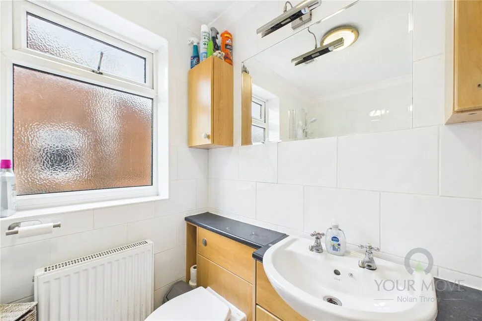 Hare Close, Buckingham, MK18, photo 13