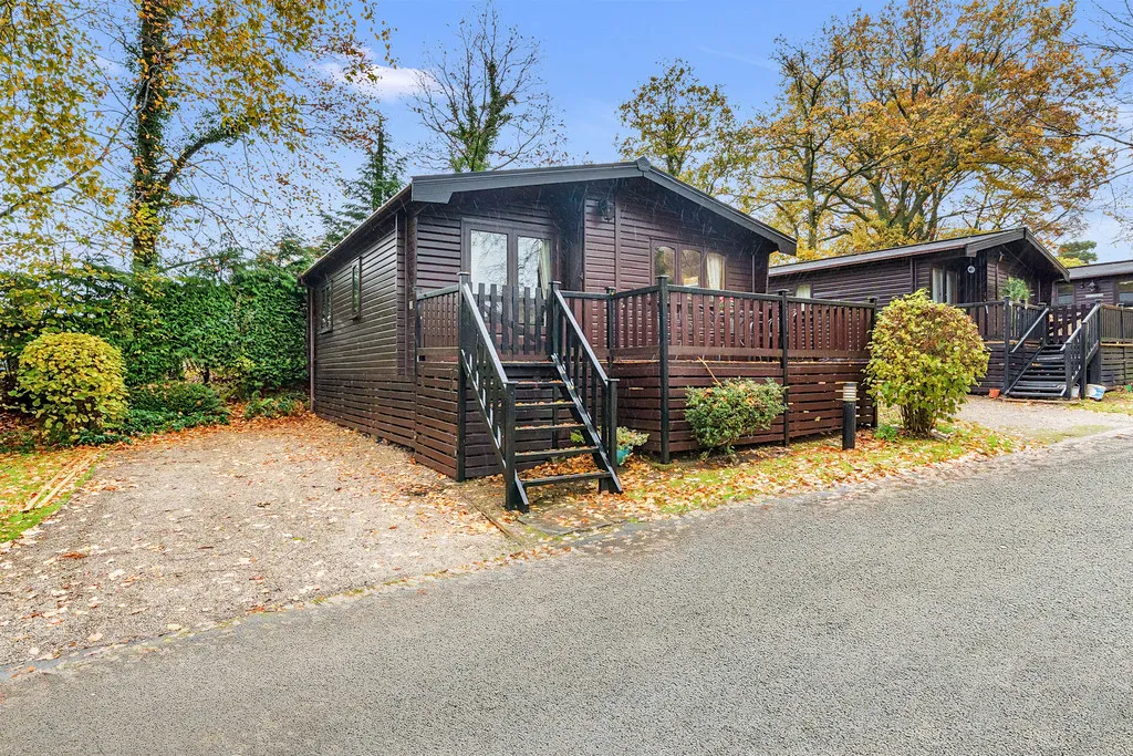 2 bed lodge for sale, Burnside Park, Underskiddaw, CA12