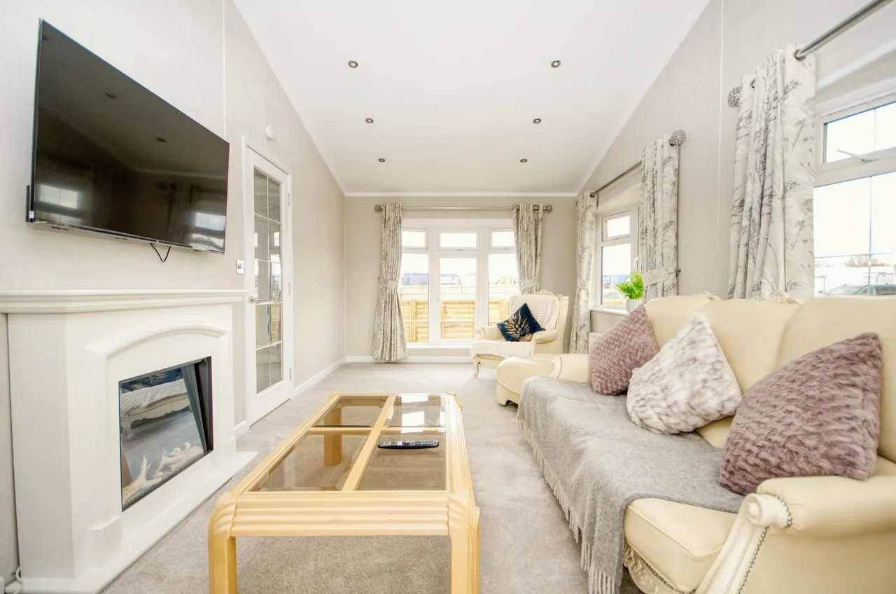 Grange Road, Bursledon, Southampton, SO31 8GD, photo 4