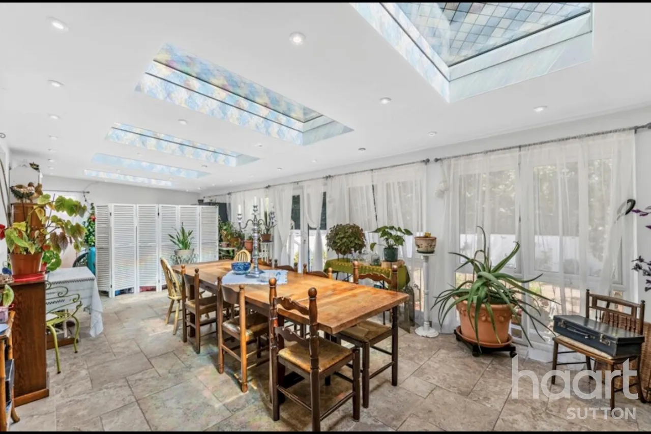 Wandle Road, Morden, SM4, photo 2