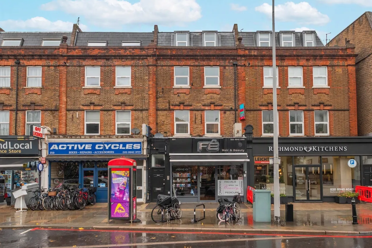 1 bed flat for sale, Lower Mortlake Road, Richmond, TW9