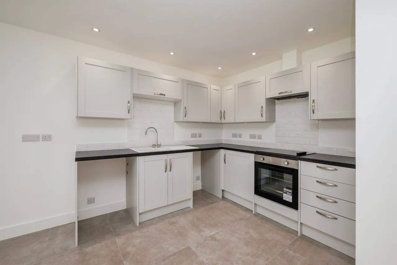 Sutton Crescent, Freethorpe, NR13, photo 9
