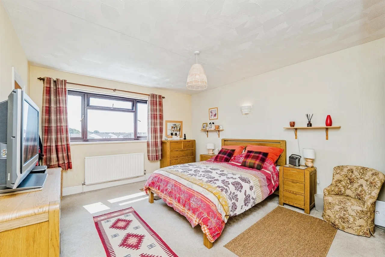 Flatholme Way, Porthcawl, CF36, photo 6