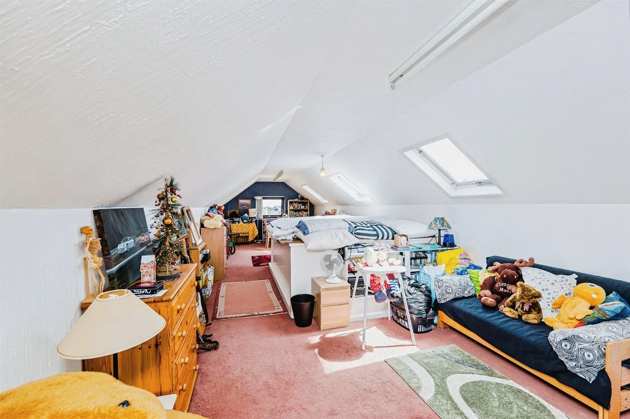 Flatholme Way, Porthcawl, CF36, photo 15