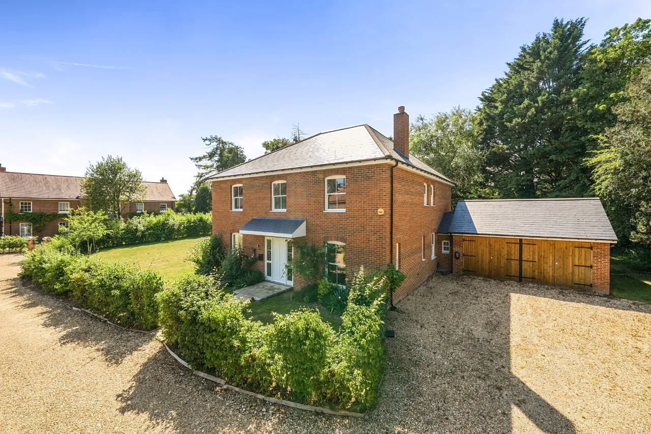 4 bed house for sale, Houghton, Stockbridge, SO20