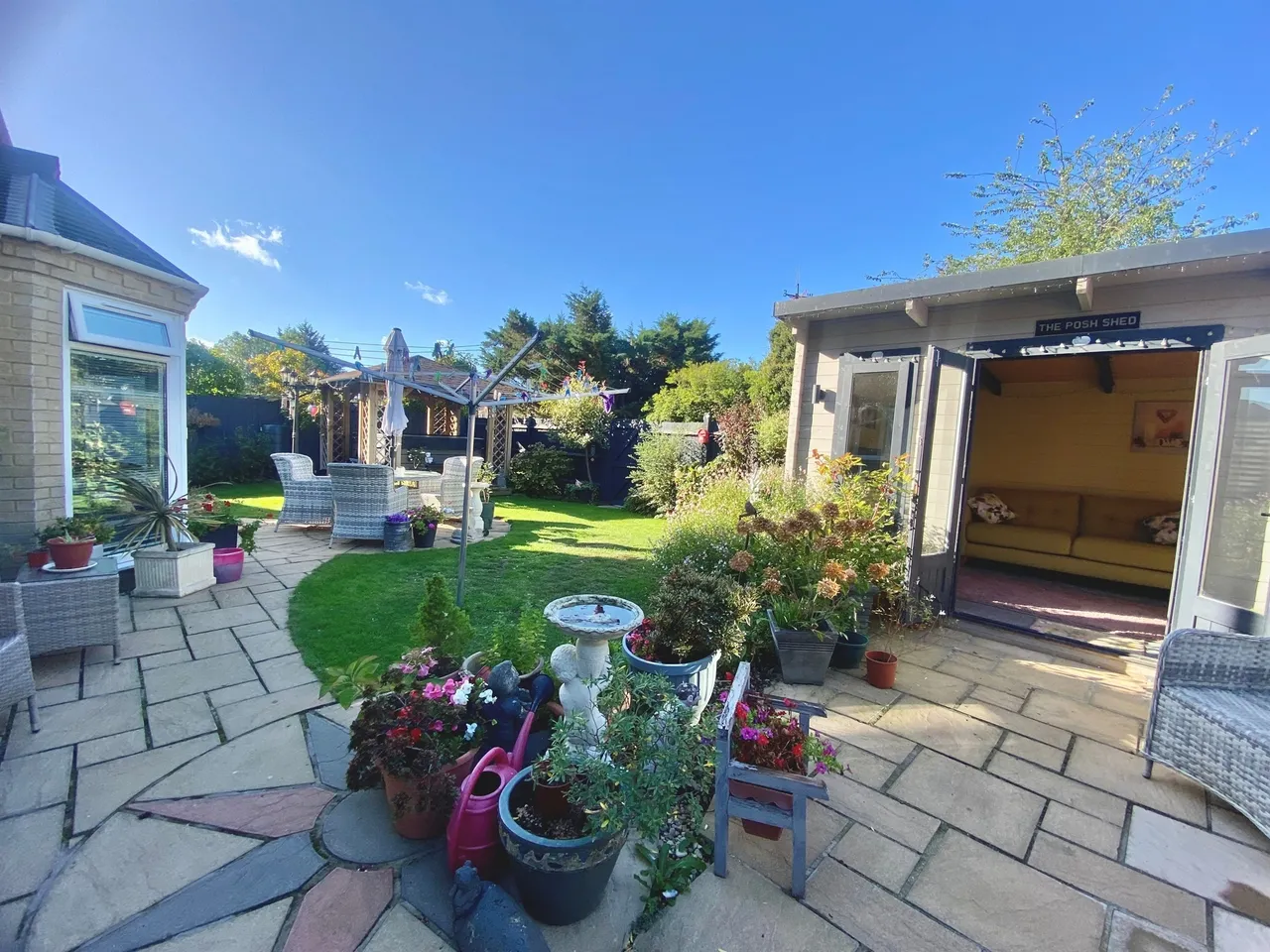 Shaftesbury Avenue, March, PE15, photo 18