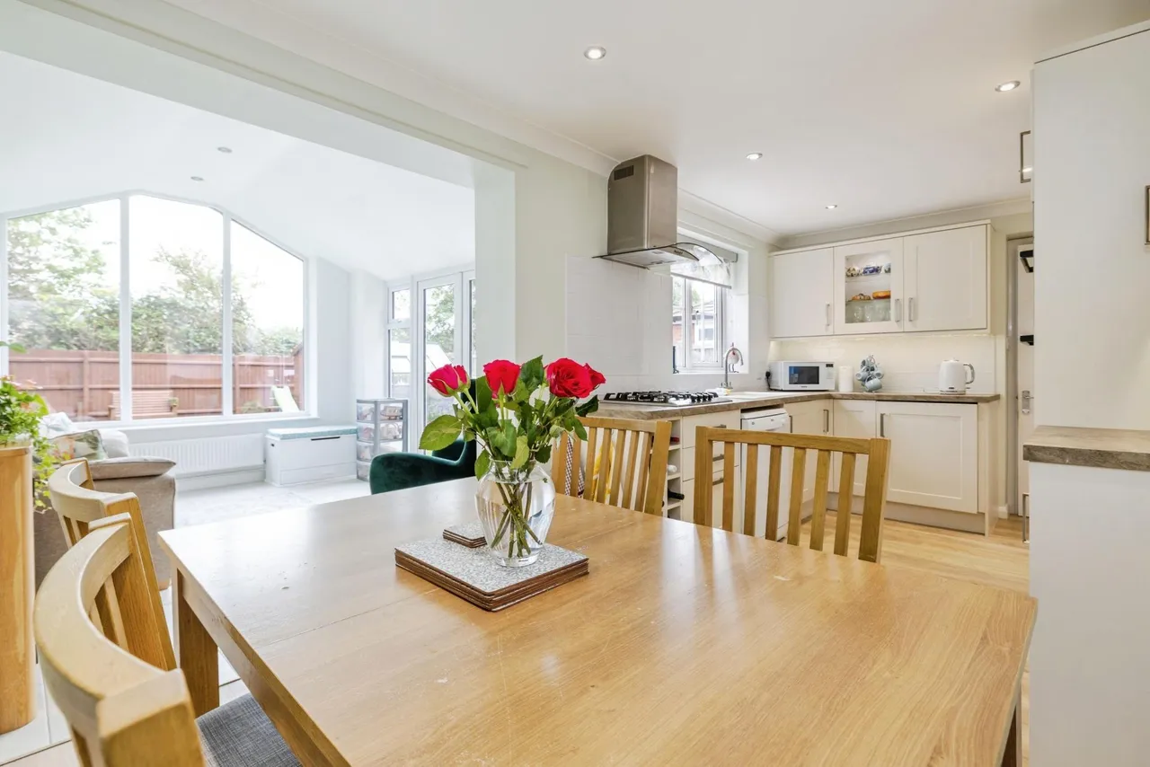 Lincoln Road, Dunholme, LN2, photo 4