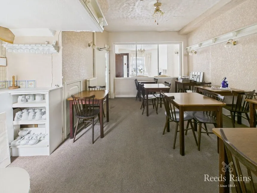 North Marine Road, Scarborough, North Yorkshire, YO12, photo 9
