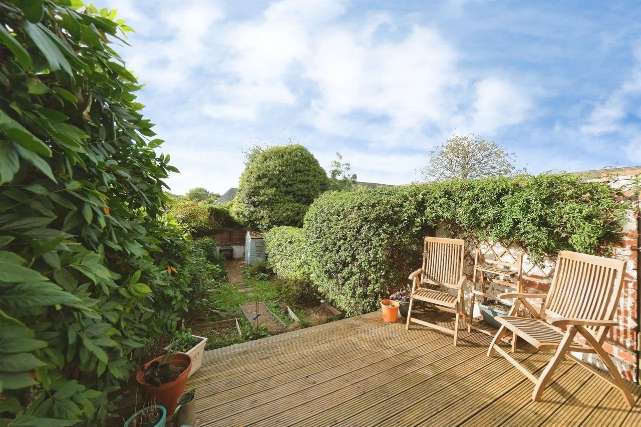 Lower Grove Road, Chesterfield, S40, photo 16