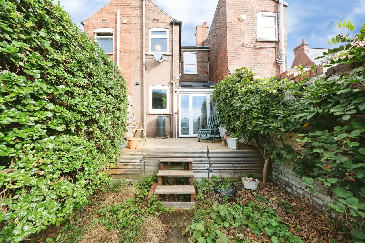 Lower Grove Road, Chesterfield, S40, photo 15