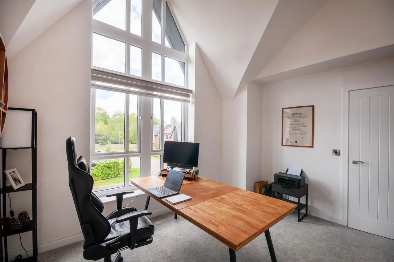Holcombe Grove, Radcliffe, Manchester, M26 1SE, photo 12