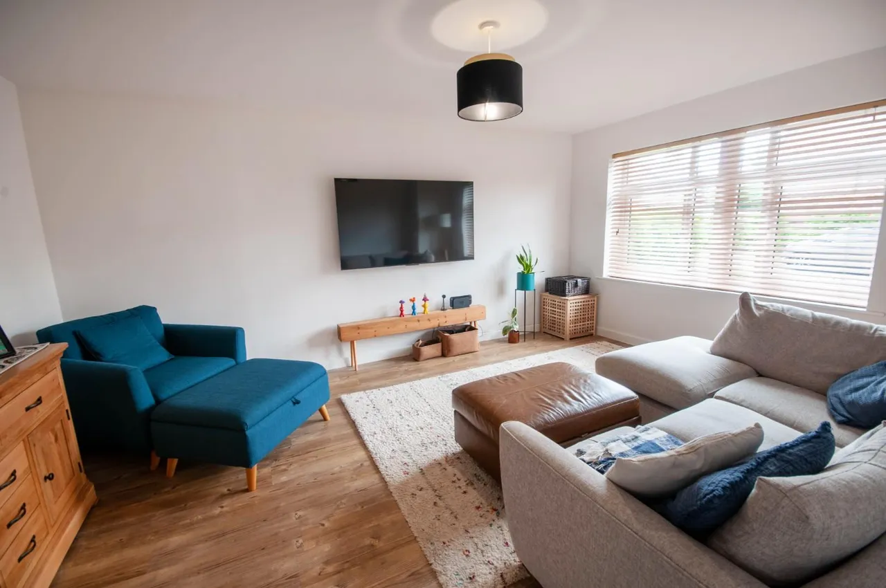 Holcombe Grove, Radcliffe, Manchester, M26 1SE, photo 2