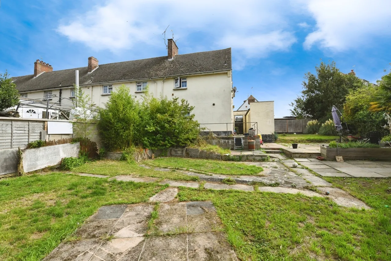 Weaverhead Close, Thaxted, Dunmow, Essex, CM6, photo 3