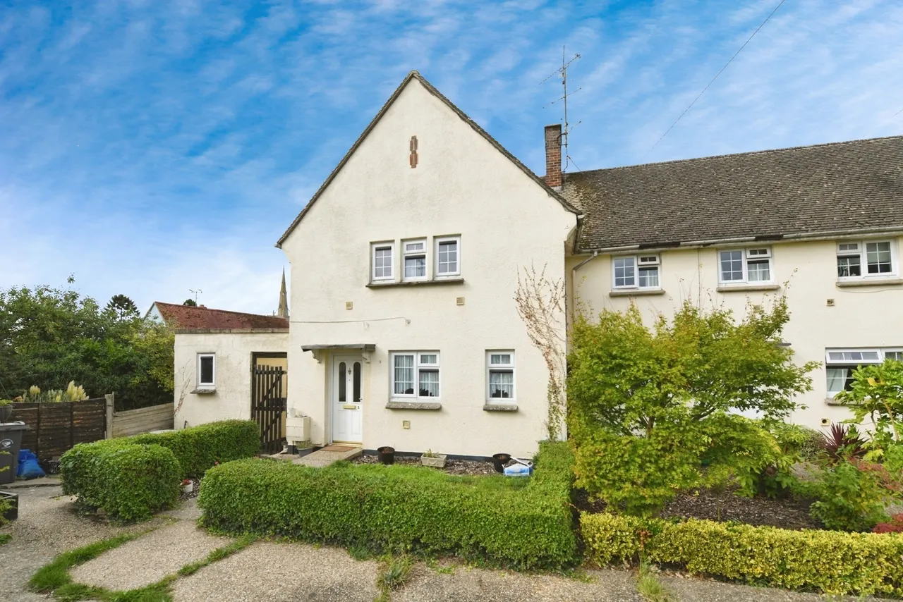 3 bed house for sale — Weaverhead Close, Thaxted, Dunmow, Essex, CM6