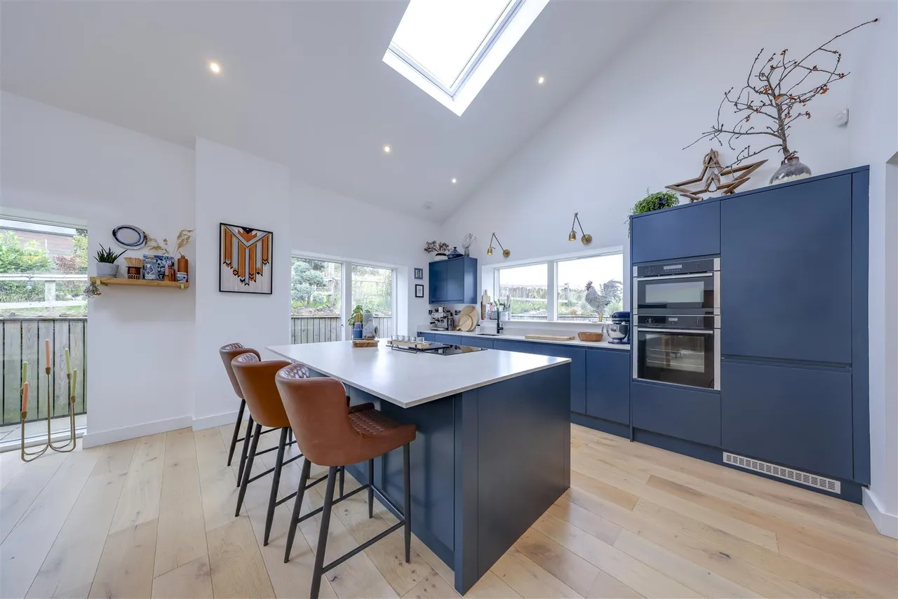 Loveclough Road, Loveclough, photo 9