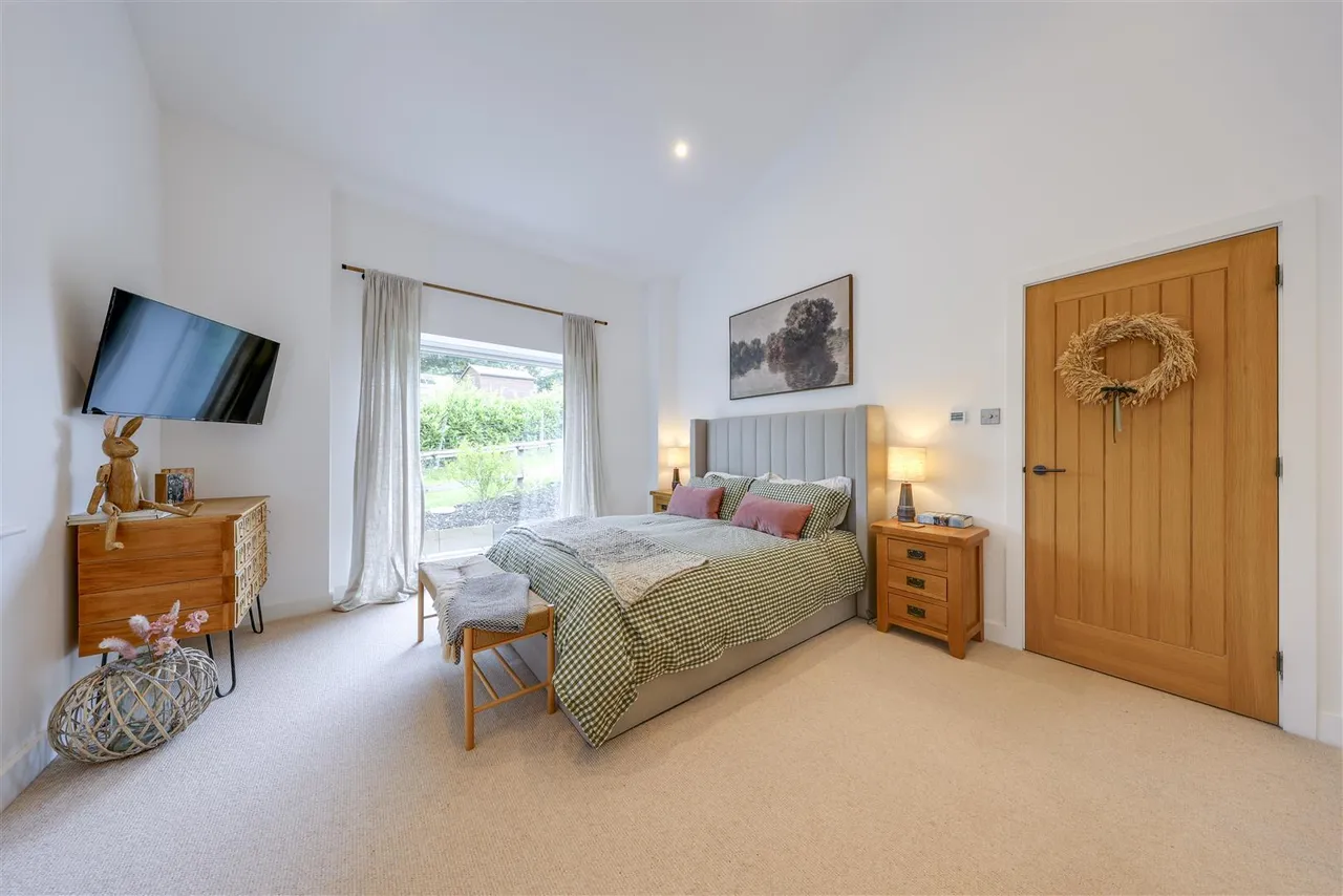 Loveclough Road, Loveclough, photo 19