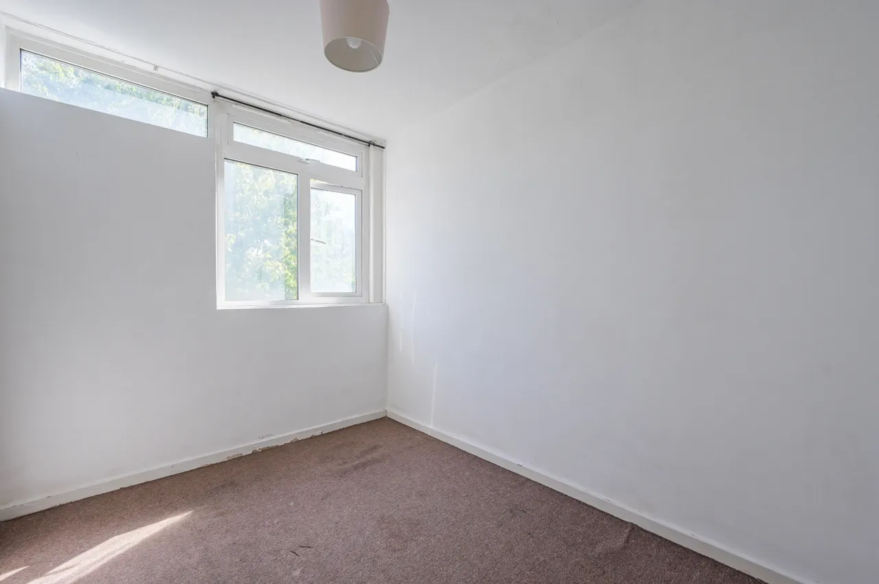 39 Brockmer House, Crowder Street, London, photo 7