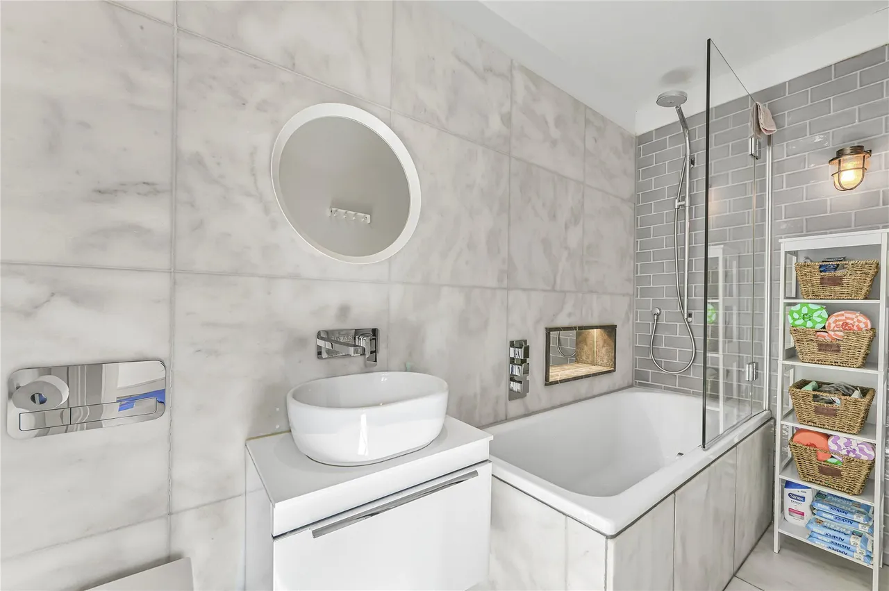 Fernlea Road, London, SW12, photo 12