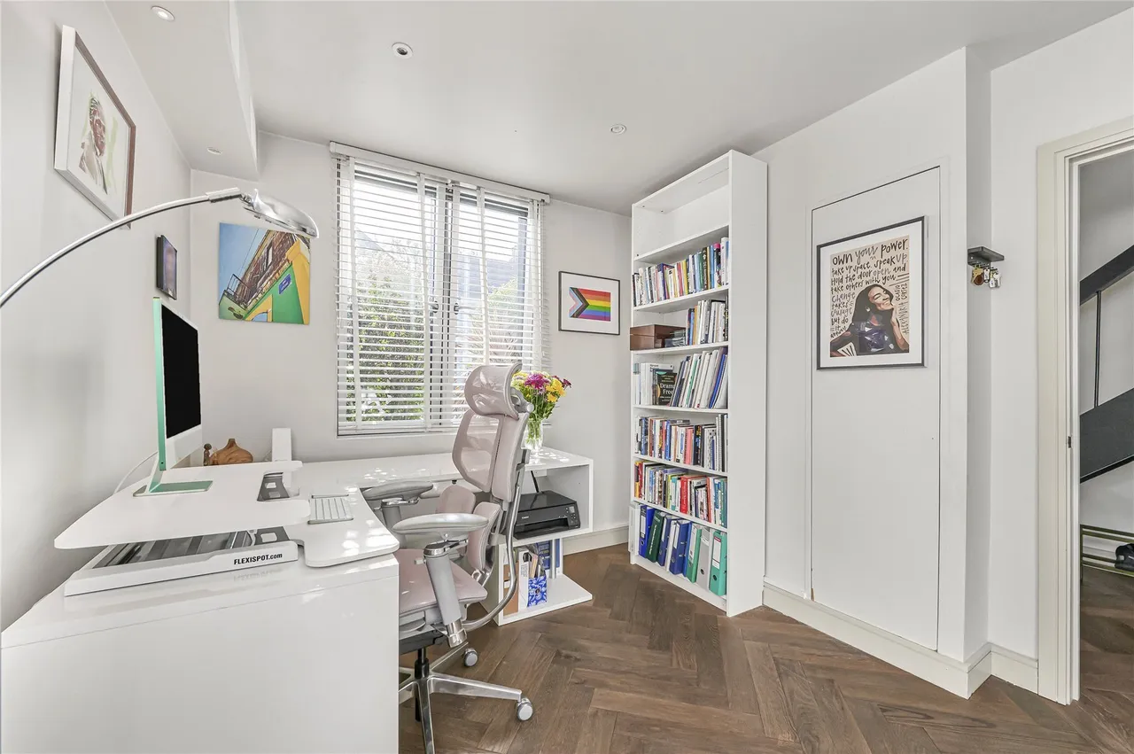 Fernlea Road, London, SW12, photo 14