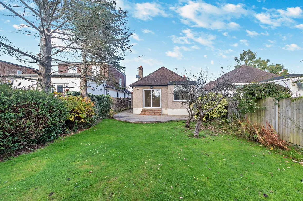 Farm Avenue, Pinner, HA2, photo 10