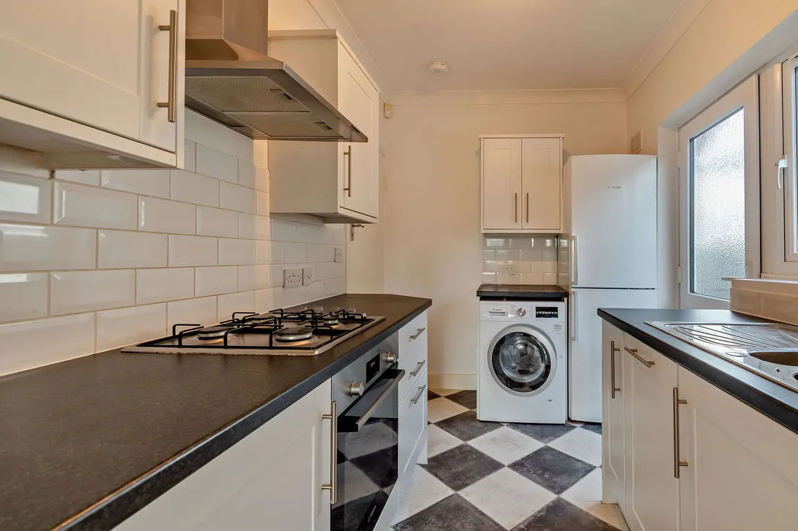 Farm Avenue, Pinner, HA2, photo 5