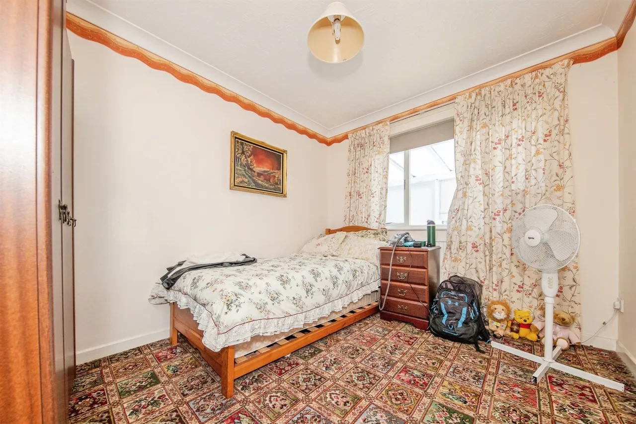 Faulkeners Way, Trimley St. Mary, Felixstowe, photo 10