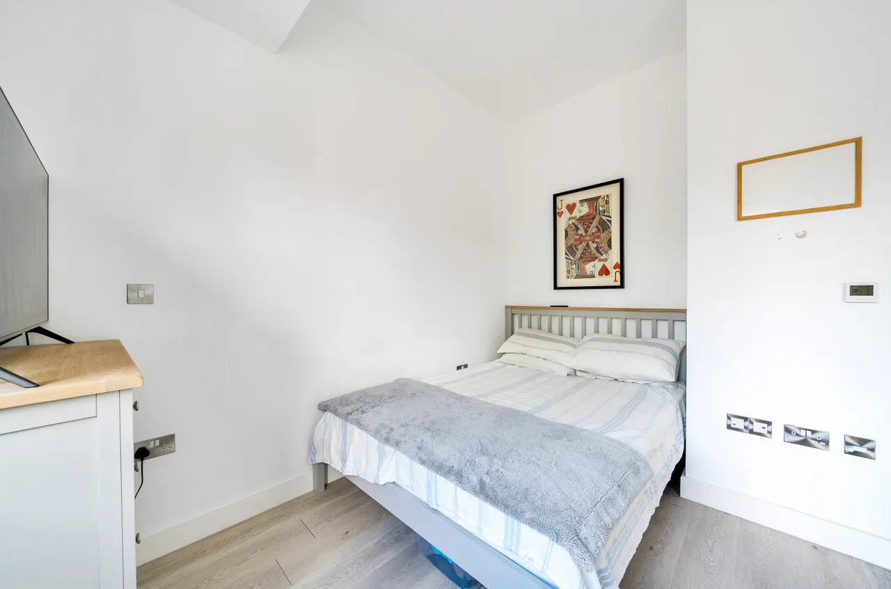 Catteshall Lane, Godalming, GU7, photo 14
