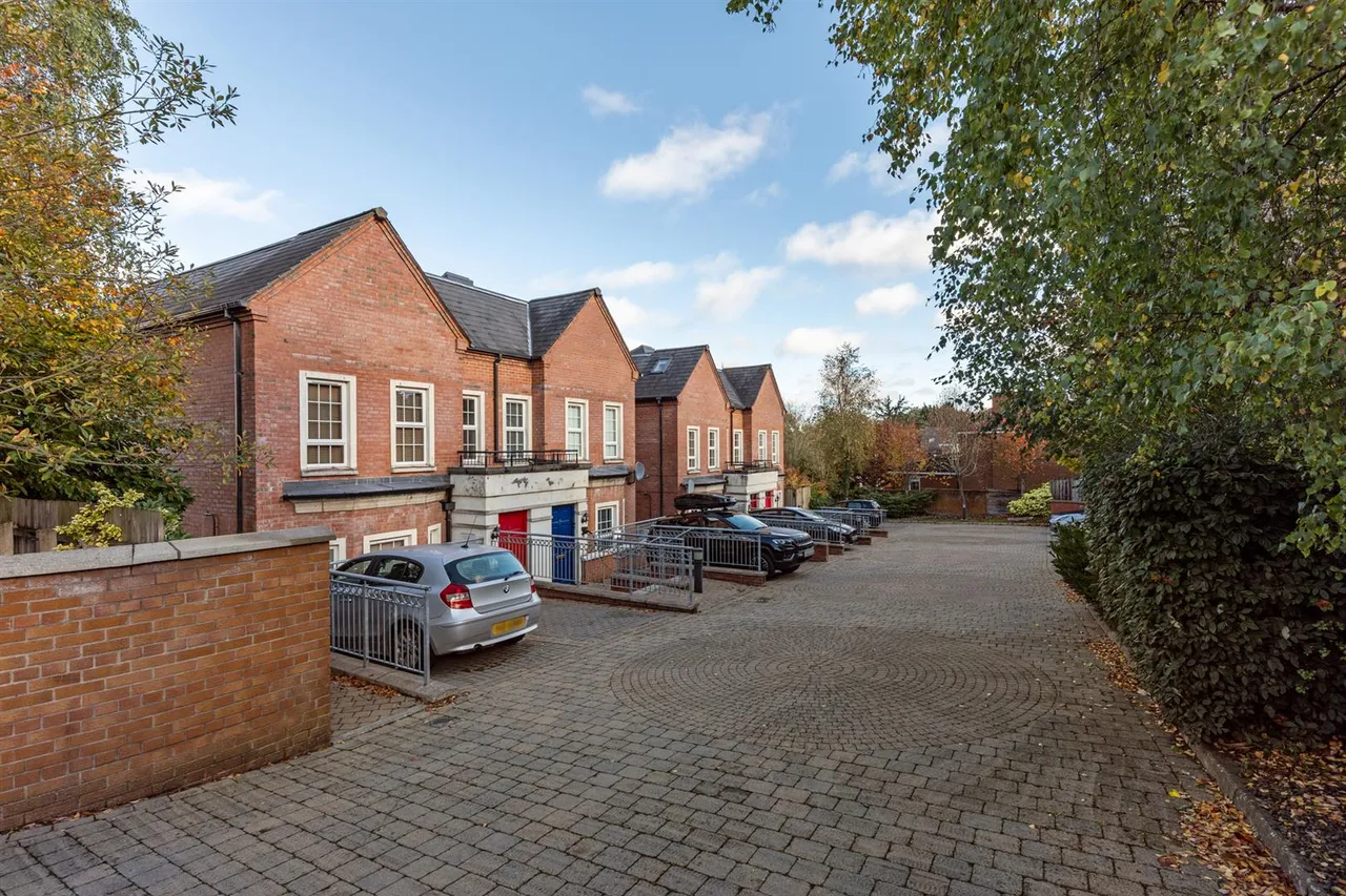 Upper Knockbreda Road, Belfast, BT6, photo 27