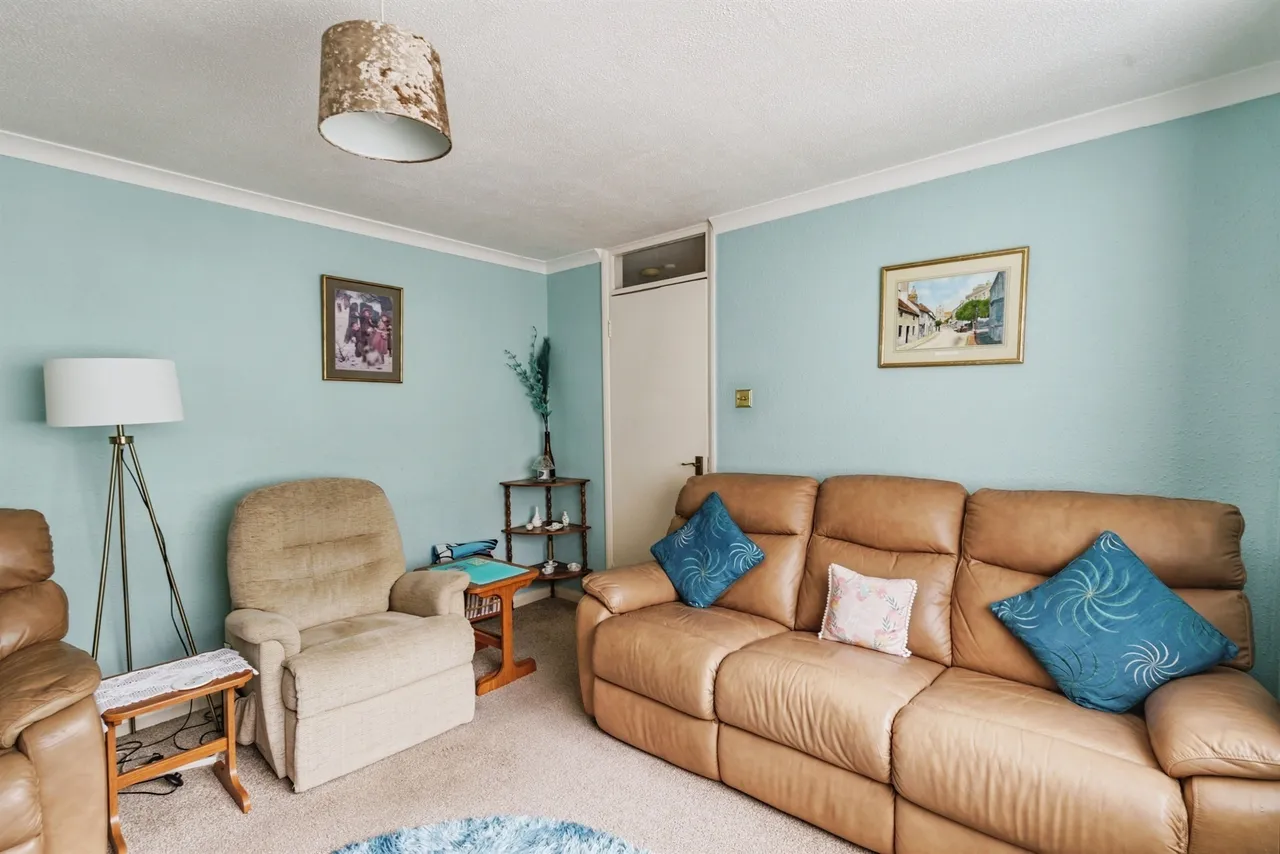 Vale Close, Seaford, photo 7