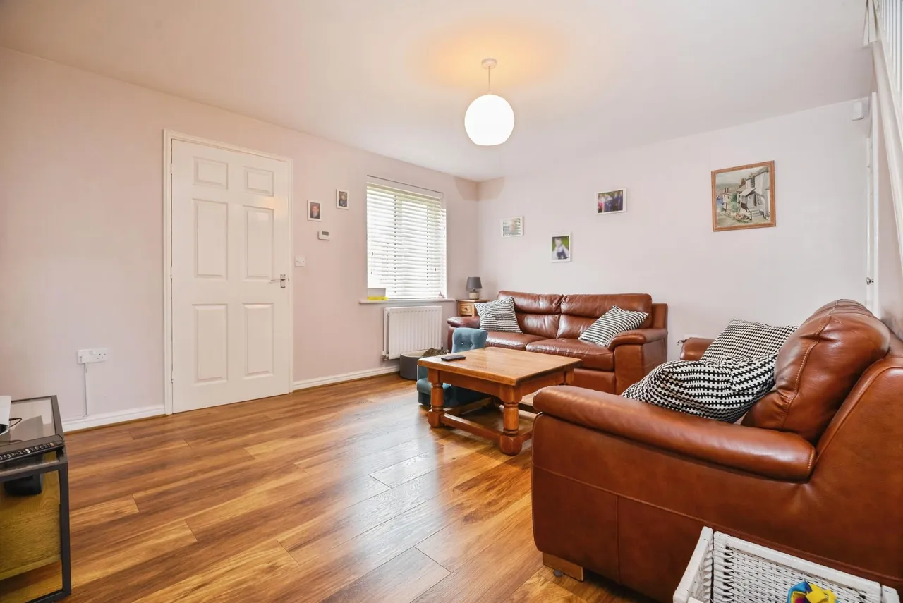 Kingsbridge Crescent, Middlesbrough, TS5, photo 4