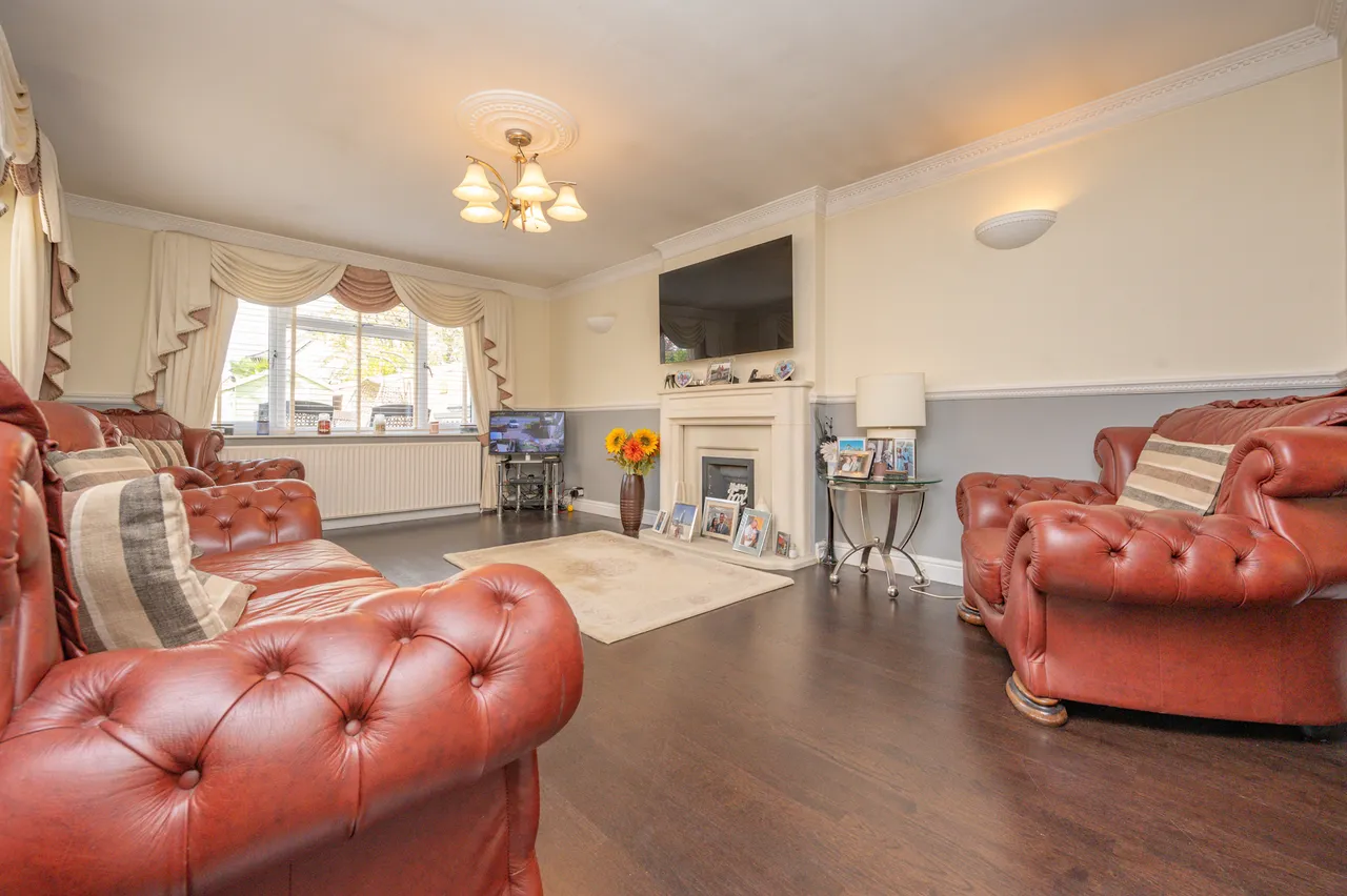 Harborough Road, Kettering, NN14, photo 3