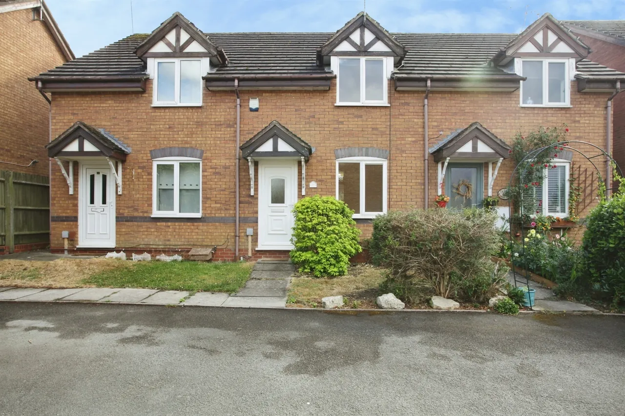 2 bed house for sale, Chicory Drive, Rugby, CV23
