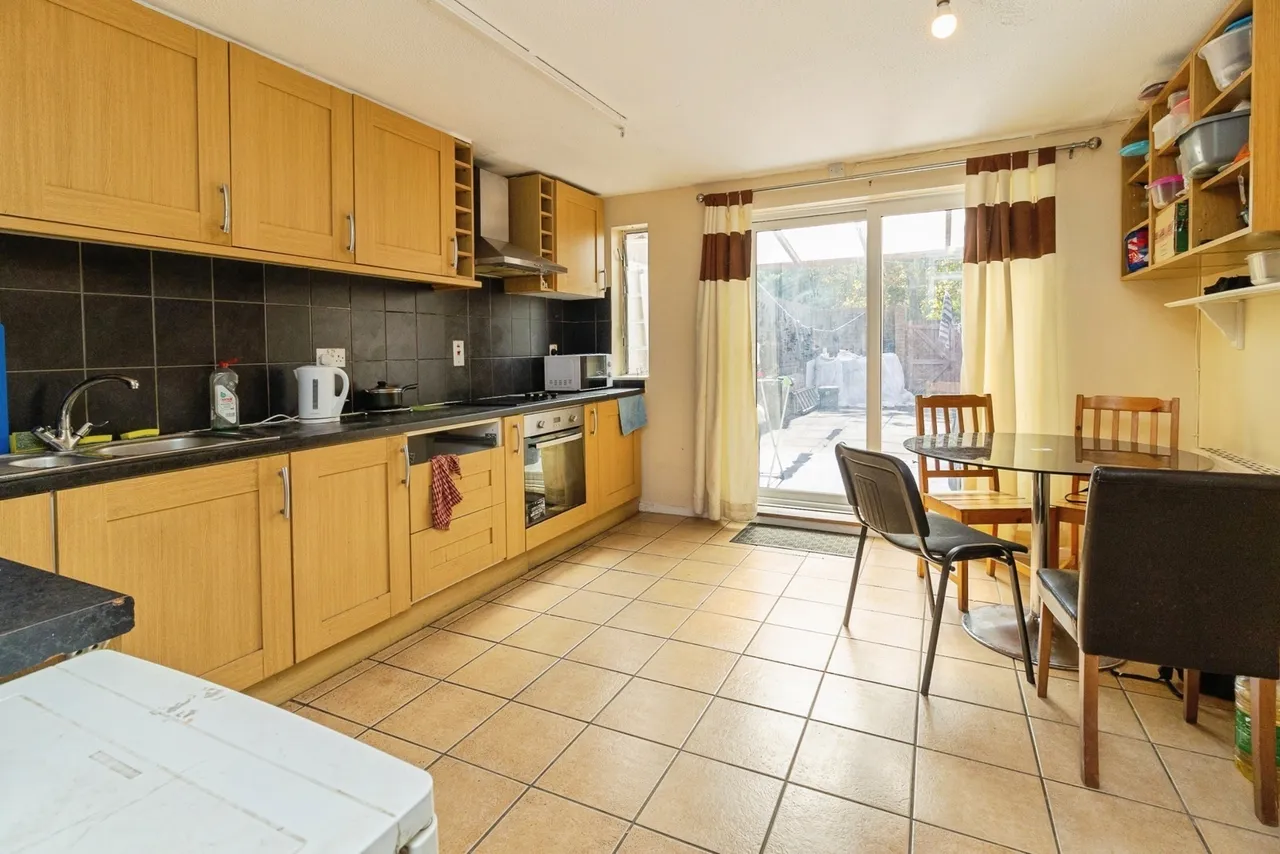 Mullion Place, Fishermead, MK6, photo 2