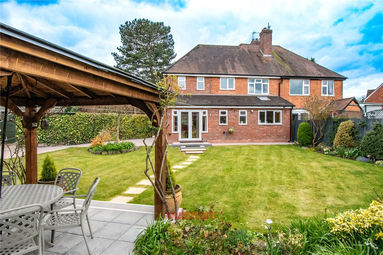 Crabtree Lane, Bromsgrove, Worcestershire, B61 8NT, photo 24